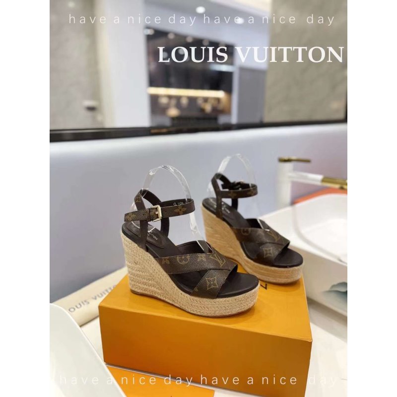Louis Viutton Hollow Straw Wedge Sandals SH010390