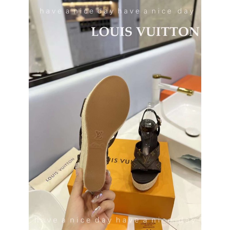 Louis Viutton Hollow Straw Wedge Sandals SH010390