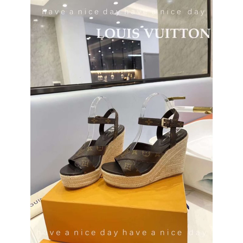 Louis Viutton Hollow Straw Wedge Sandals SH010390