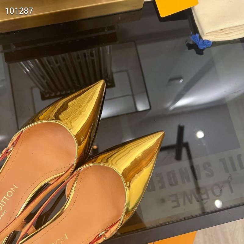 Louis Viutton Pointed Flat Sandals SH010445