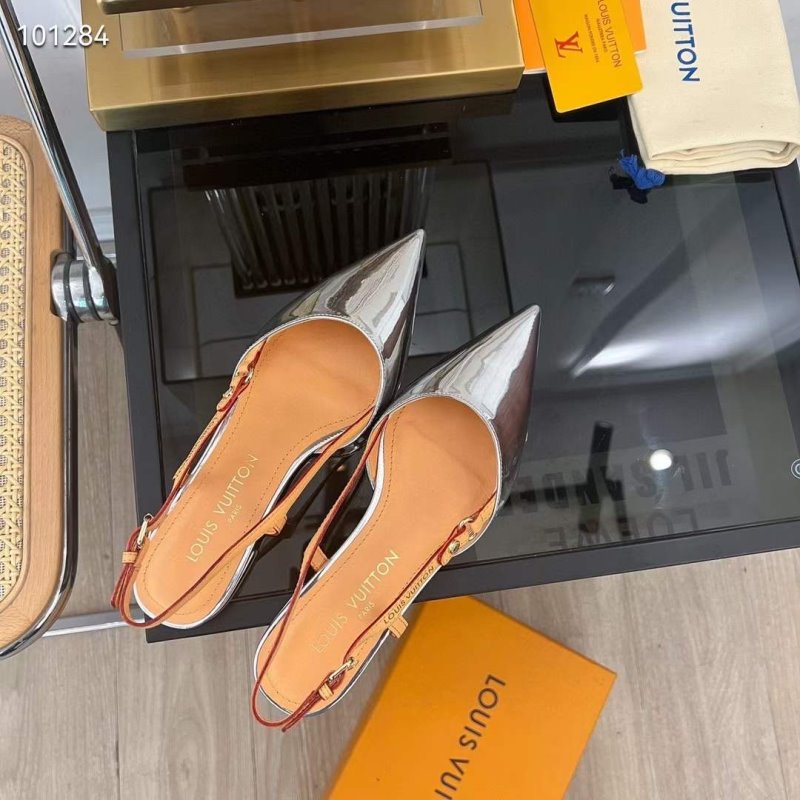 Louis Viutton Pointed Flat Sandals SH010446