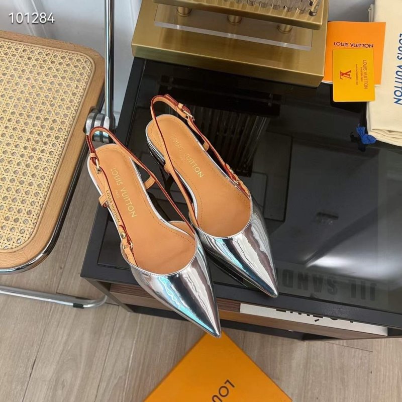 Louis Viutton Pointed Flat Sandals SH010446
