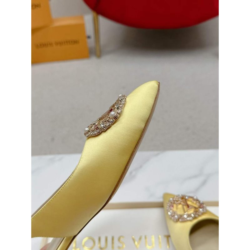 Louis Viutton Pointed Round Buckle Sandals SH010394