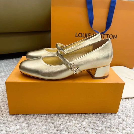 Louis Viutton Thick Heeled Sandals SH011003