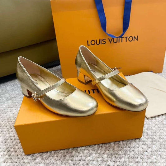 Louis Viutton Thick Heeled Sandals SH011003