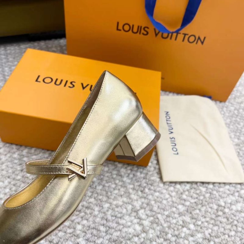 Louis Viutton Thick Heeled Sandals SH011003