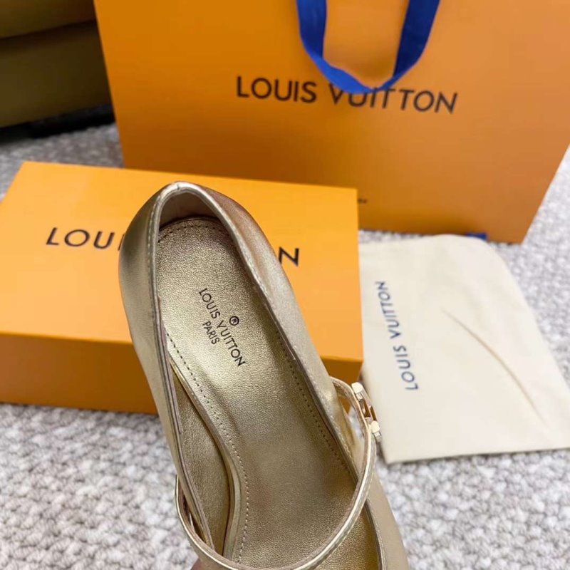 Louis Viutton Thick Heeled Sandals SH011003