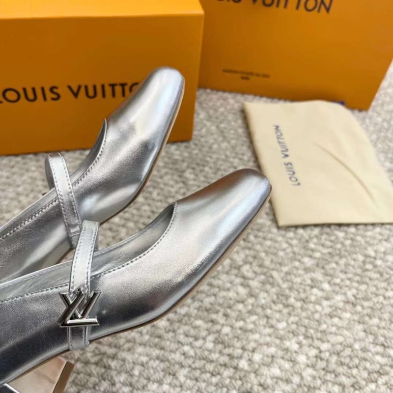 Louis Viutton Thick Heeled Sandals SH011004