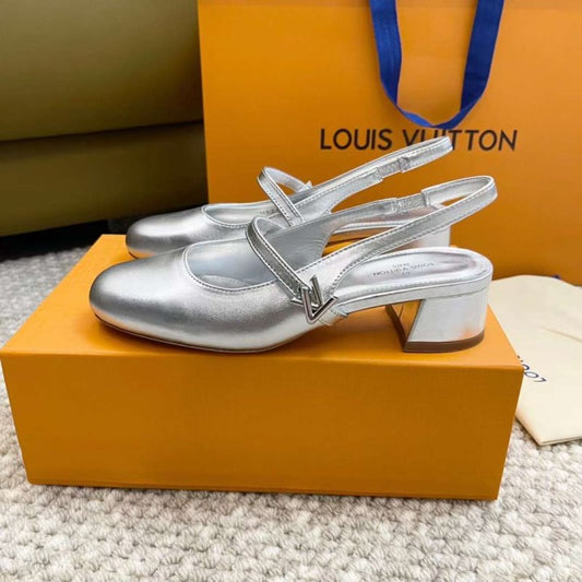 Louis Viutton Thick Heeled Sandals SH011009