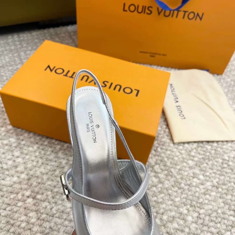 Louis Viutton Thick Heeled Sandals SH011009