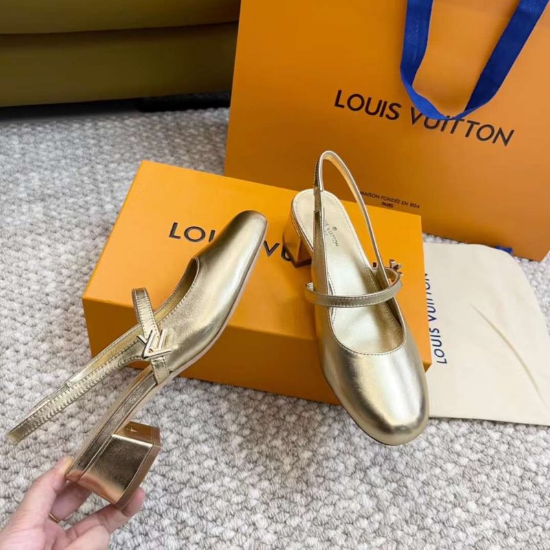 Louis Viutton Thick Heeled Sandals SH011010