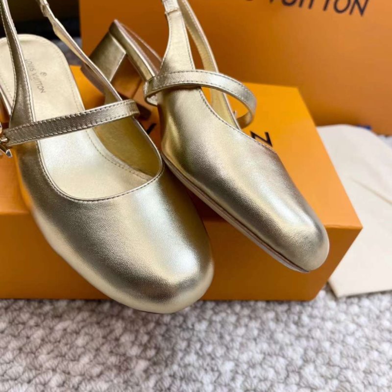 Louis Viutton Thick Heeled Sandals SH011010