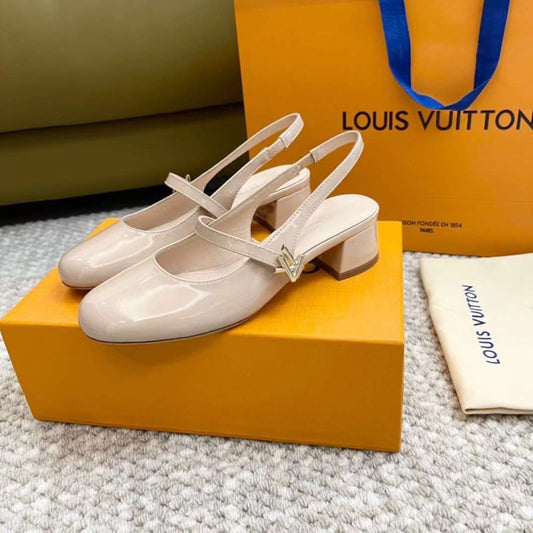 Louis Viutton Thick Heeled Sandals SH011011