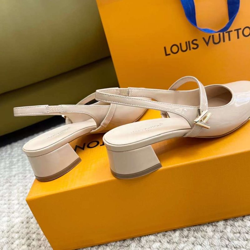 Louis Viutton Thick Heeled Sandals SH011011