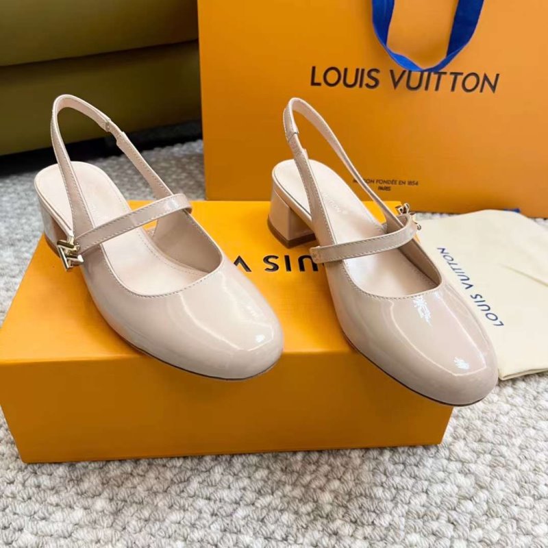 Louis Viutton Thick Heeled Sandals SH011011