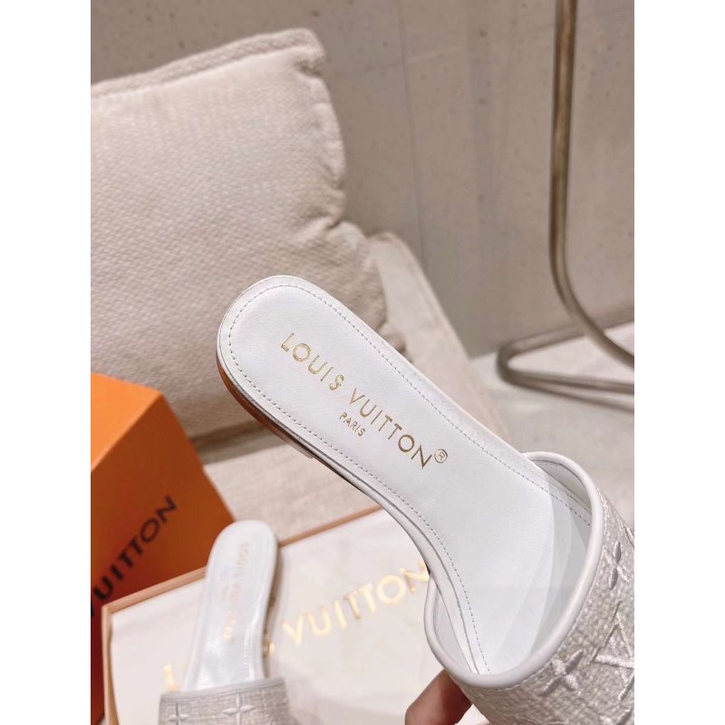 Louis Viutton Thick Heeled Slippers SH010425