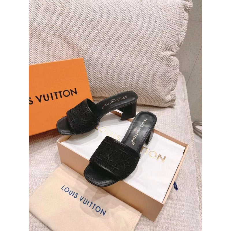 Louis Viutton Thick Heeled Slippers SH010428