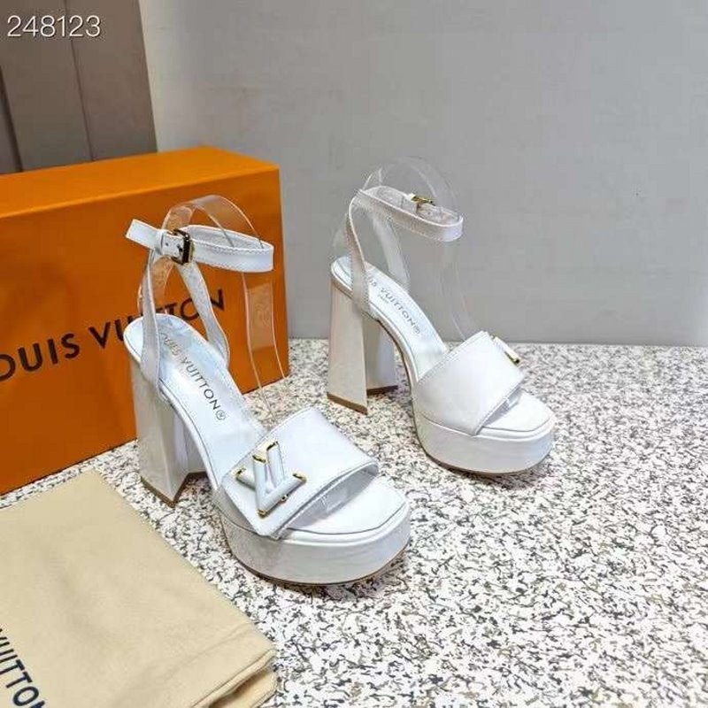Louis Viutton Thick High Heeled Slippers SH010430