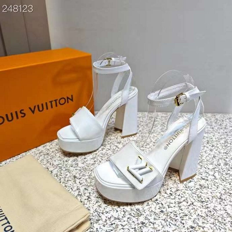 Louis Viutton Thick High Heeled Slippers SH010430