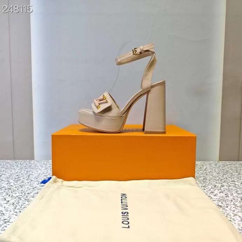 Louis Viutton Thick High Heeled Slippers SH010433