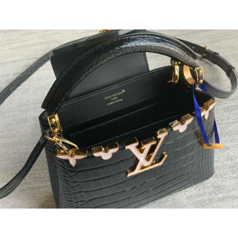 Louis Vuitton Capucnes Mini Hand Bag BGDC0084