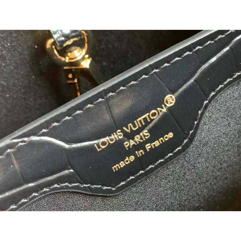Louis Vuitton Capucnes Mini Hand Bag BGDC0085
