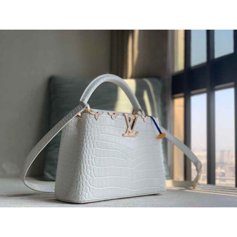Louis Vuitton Capucnes Mini Hand Bag BGDC0087