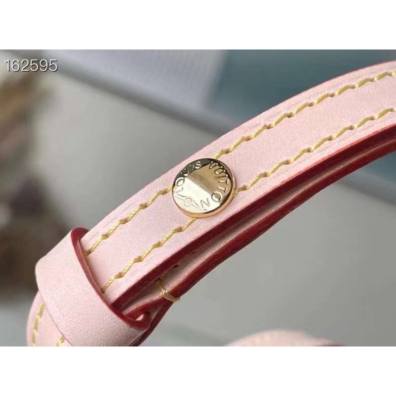 Louis Vuitton Cross Body Bag BG02892
