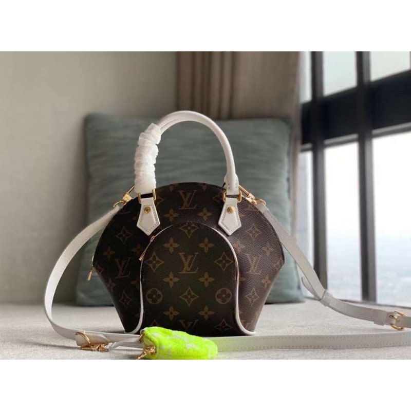 Louis Vuitton Hang Bag BG02864