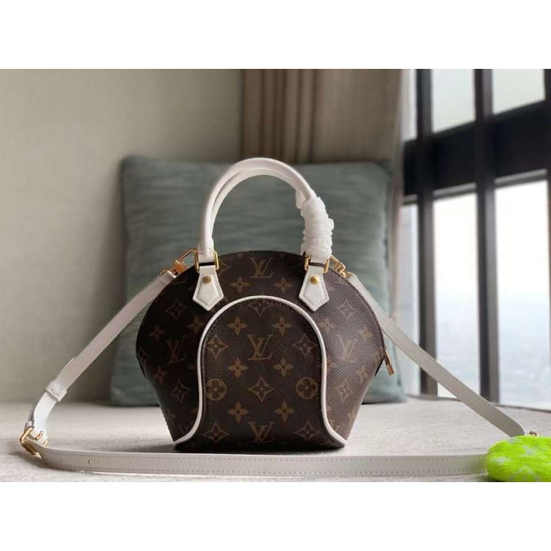 Louis Vuitton Hang Bag BG02864