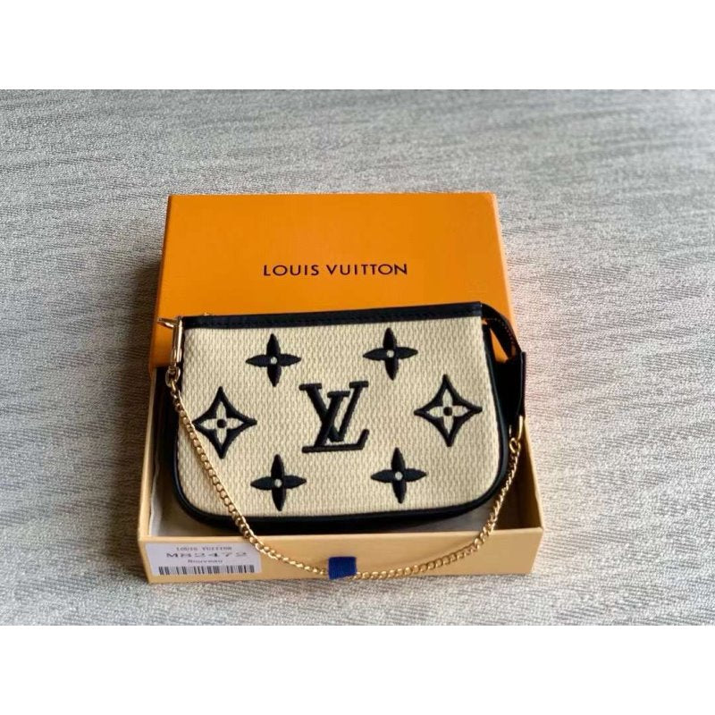 Louis Vuitton Mini Pochette Bag BG02856