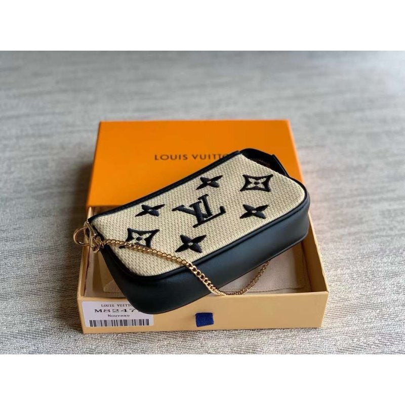 Louis Vuitton Mini Pochette Bag BG02856