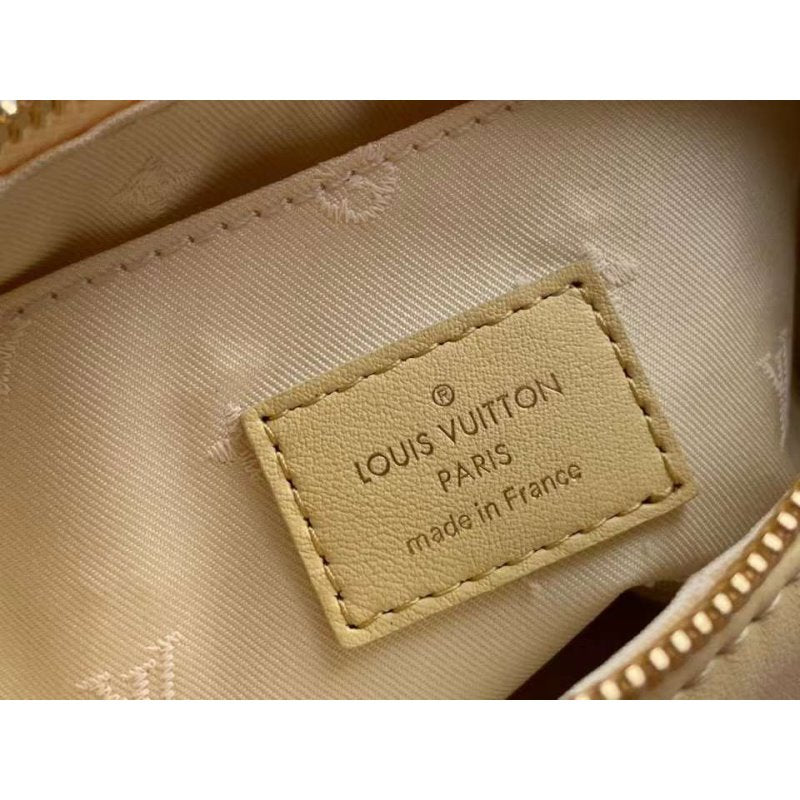 Louis Vuitton Moon Bag BG02862