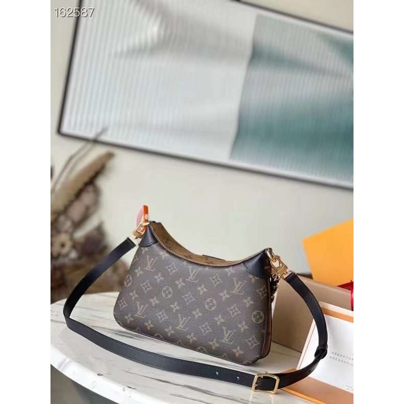 Louis Vuitton Shoulder Bag BG02888