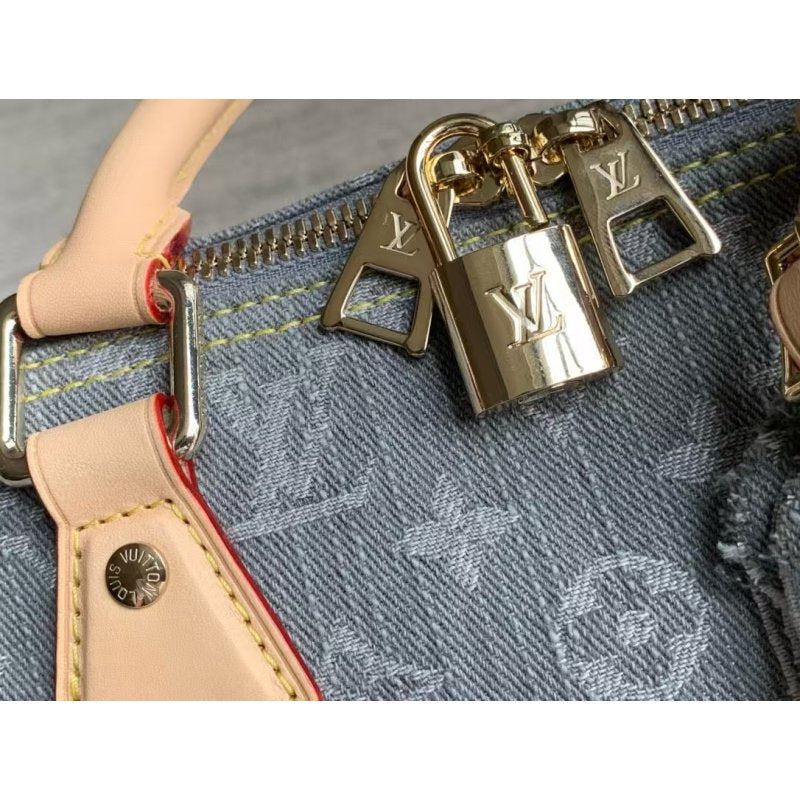 Louis Vuitton Speedy Soft Top Handle Bag BG0525085