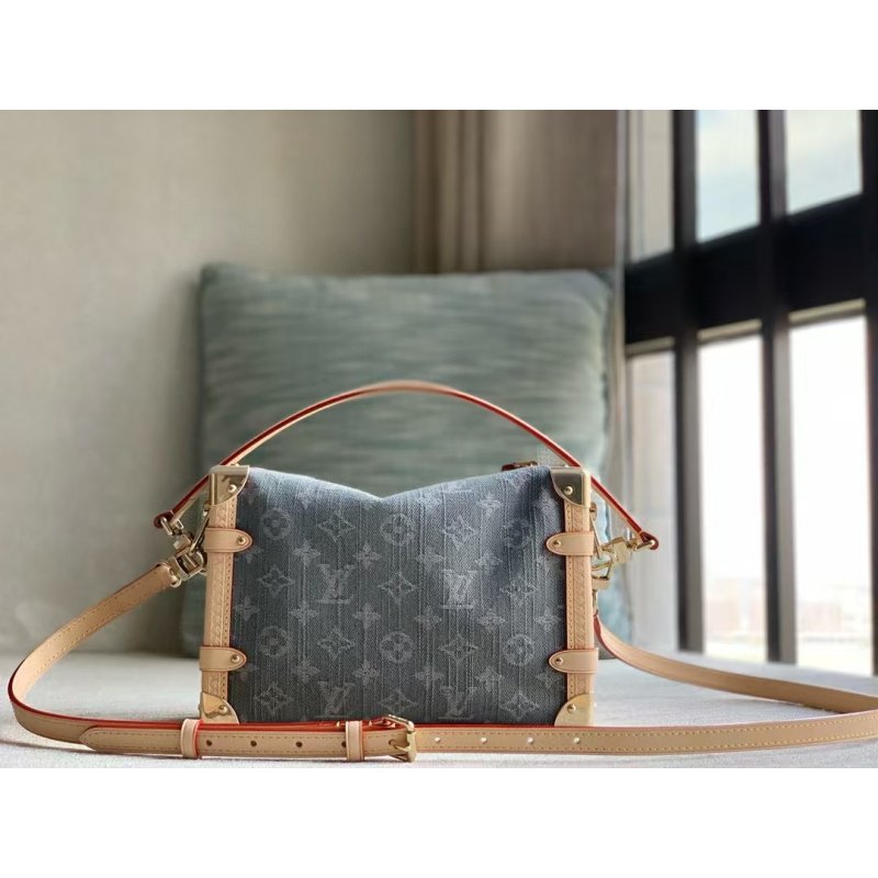 Louis Vuitton Trunk Hand Bag BG0525084