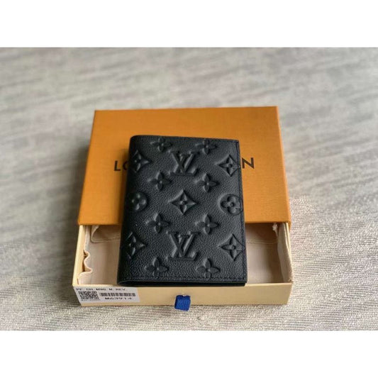 Louis Vuitton Wallet BG02825