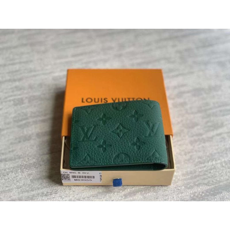 Louis Vuitton Wallet BG02839