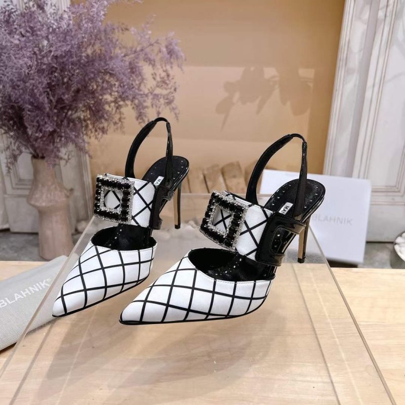 Manolo Blahnik Diamond Buckle Sandals SH010463