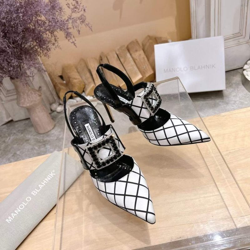 Manolo Blahnik Diamond Buckle Sandals SH010463