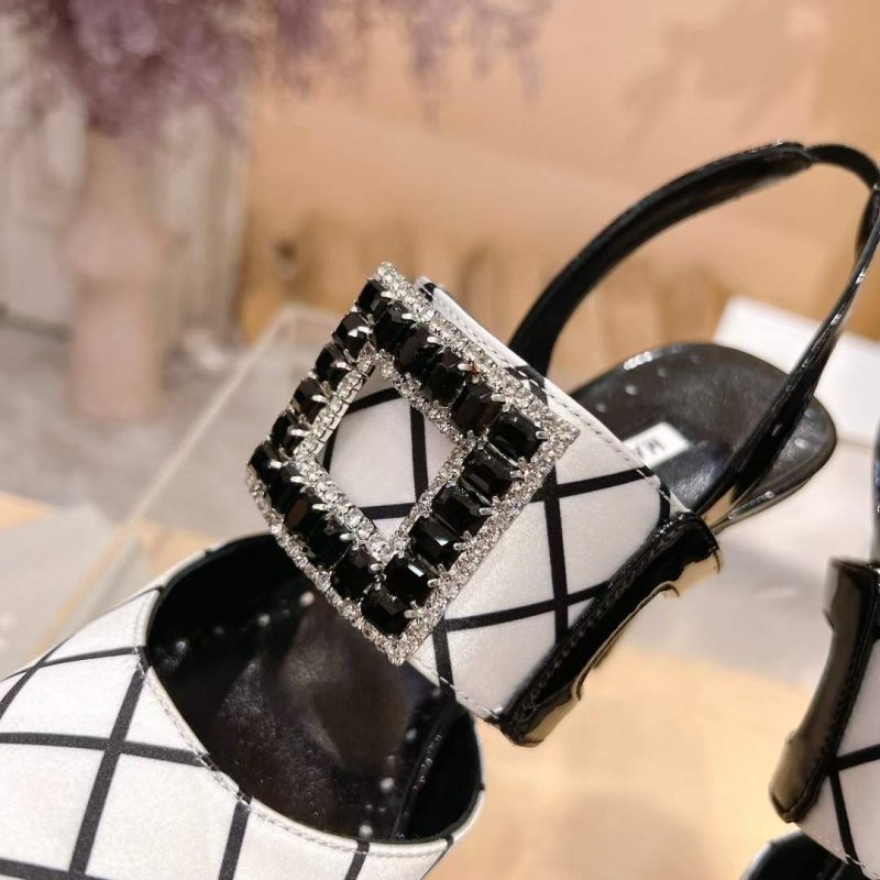 Manolo Blahnik Diamond Buckle Sandals SH010463
