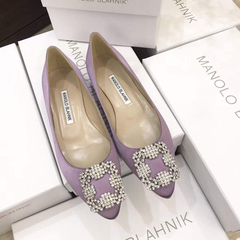 Manolo Blahnik Diamond Buckle Shoes SH010494