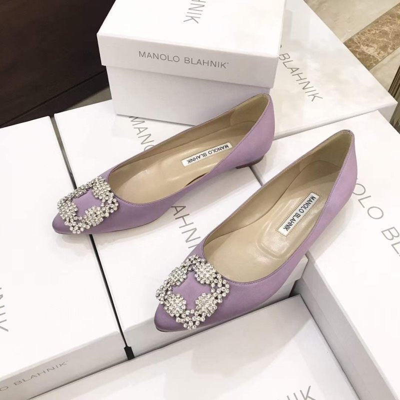 Manolo Blahnik Diamond Buckle Shoes SH010494