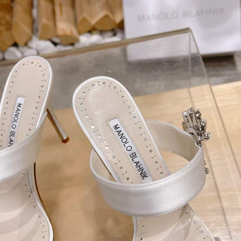 Manolo Blahnik High Heeled Sandals SH010470