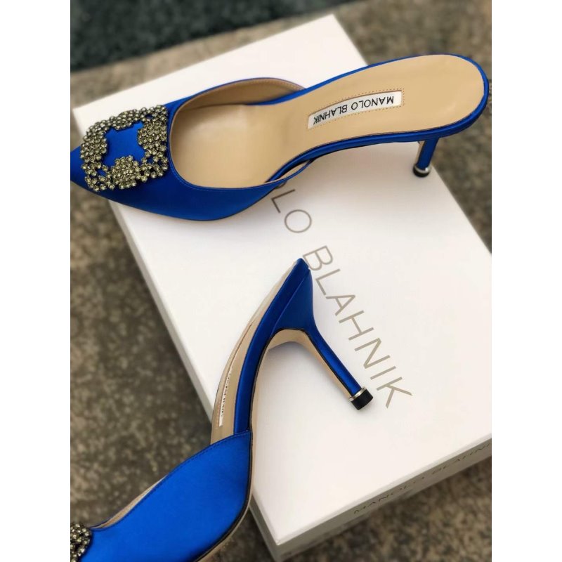 Manolo Blahnik Hollow Sandals SH010489