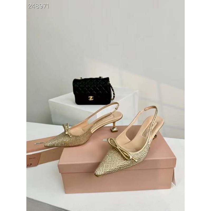 Miu Miu Butterfly knot Pointed Shoes SH010511