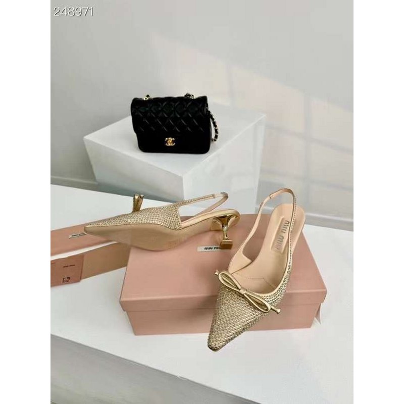 Miu Miu Butterfly knot Pointed Shoes SH010511