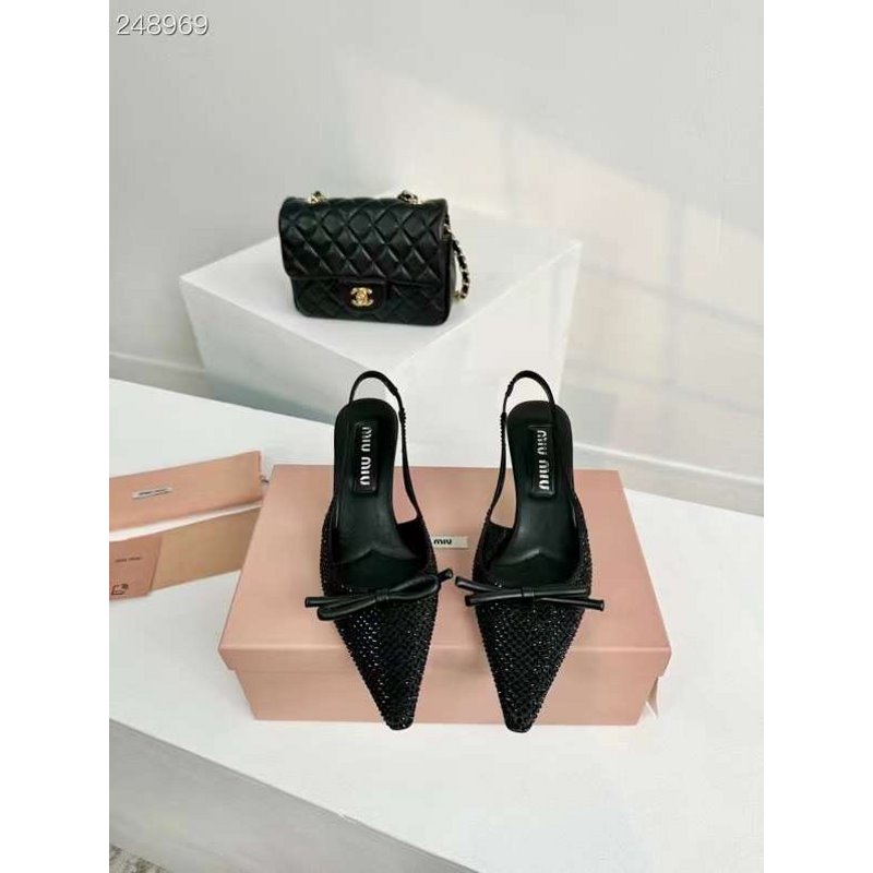 Miu Miu Butterfly knot Pointed Shoes SH010512