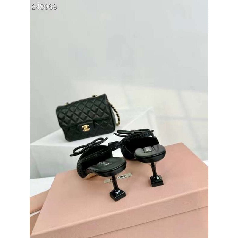 Miu Miu Butterfly knot Pointed Shoes SH010512
