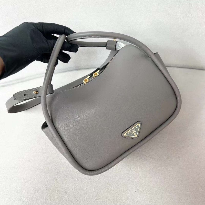 Prada Shoulder Bag BG02913